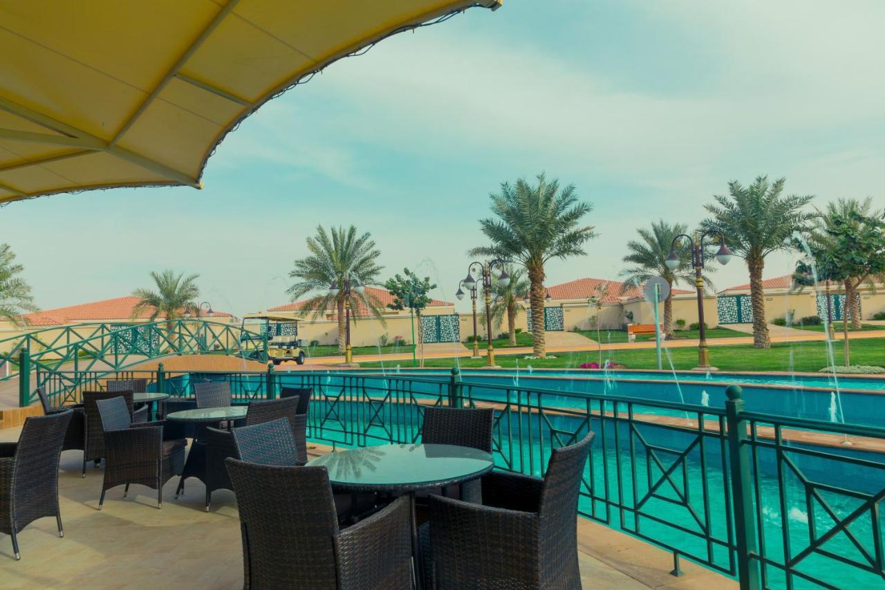 Swiss International Hotel Villas Unaizah - Al Qassim Kültér fotó