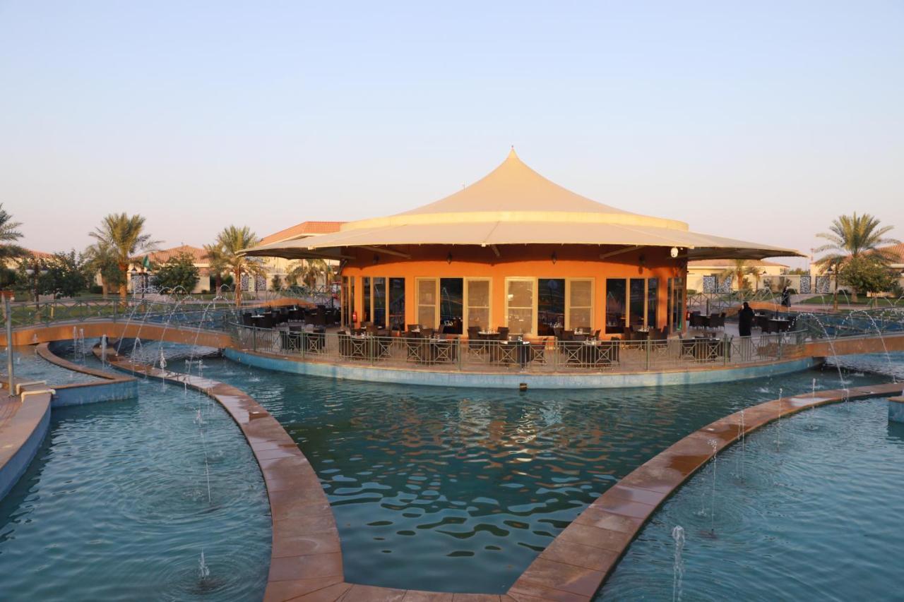 Swiss International Hotel Villas Unaizah - Al Qassim Kültér fotó