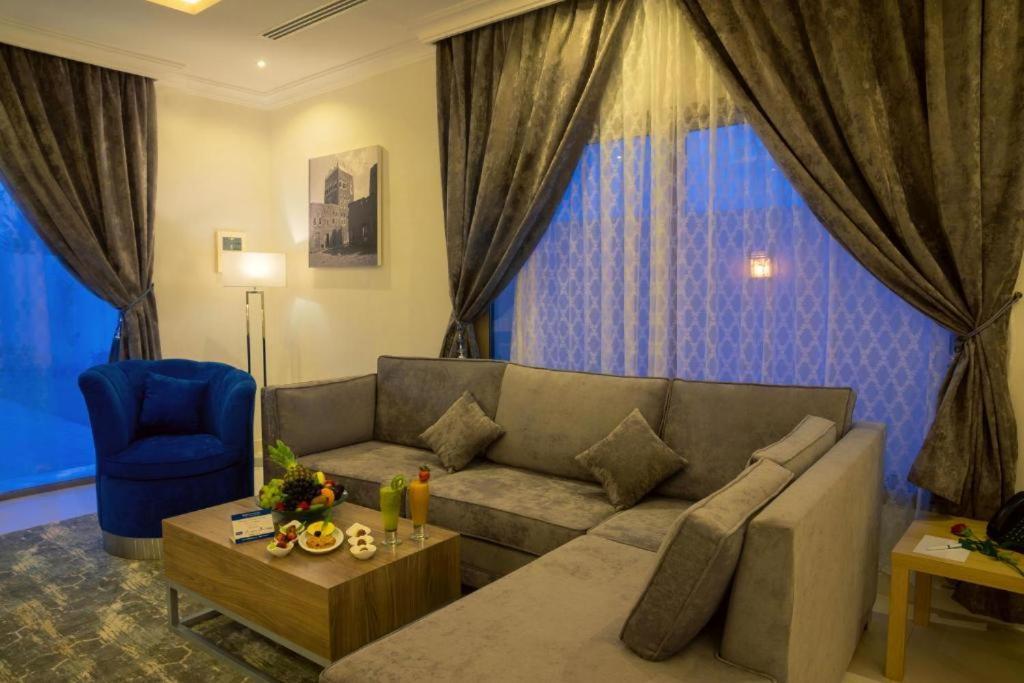 Swiss International Hotel Villas Unaizah - Al Qassim Kültér fotó