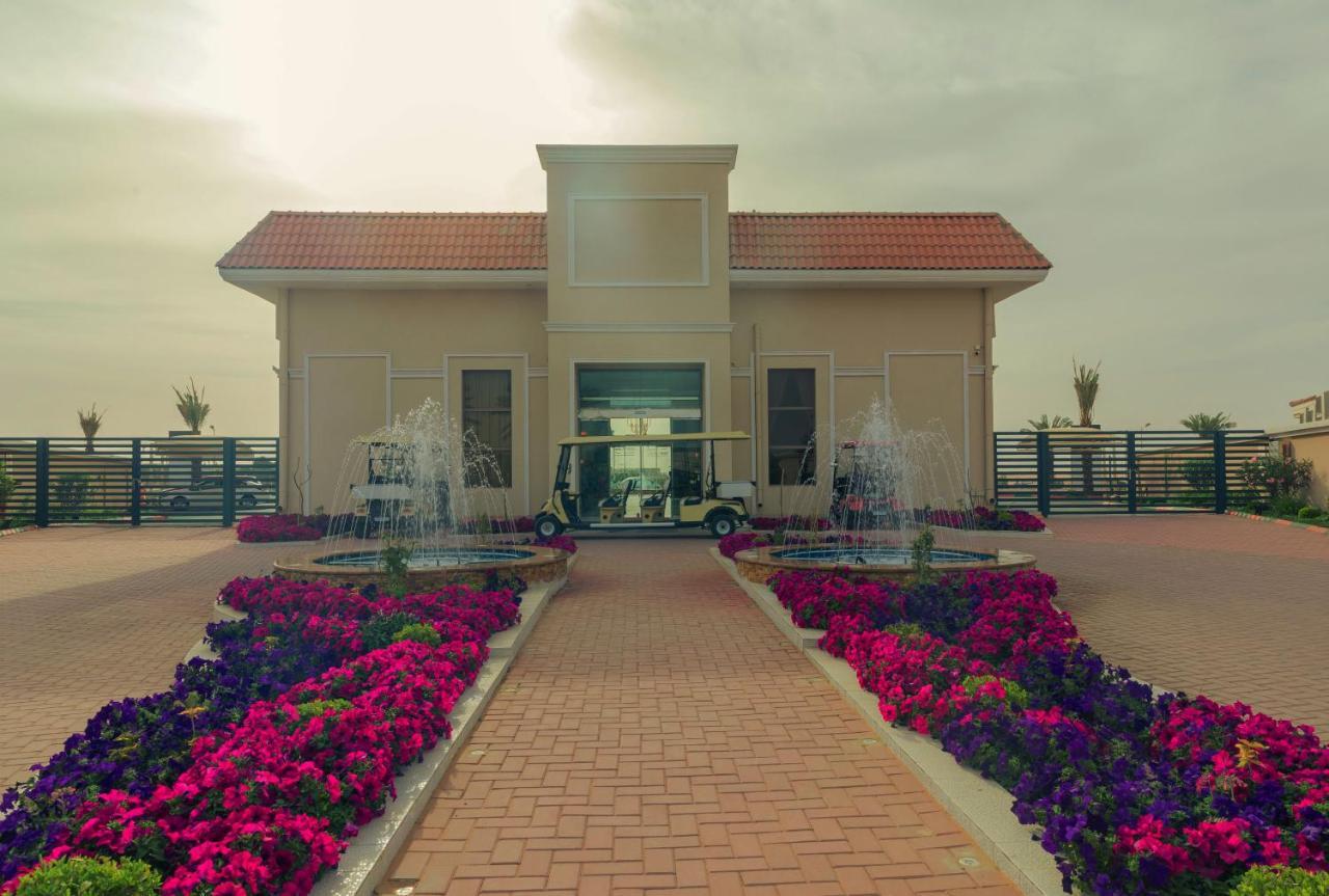Swiss International Hotel Villas Unaizah - Al Qassim Kültér fotó